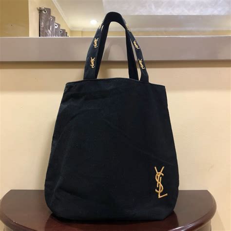 tote bag yves saint laurent noir|yves saint laurent totes.